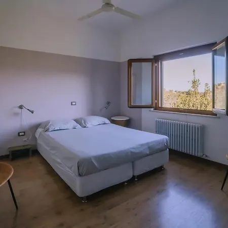Appartement Oliva Apartment *